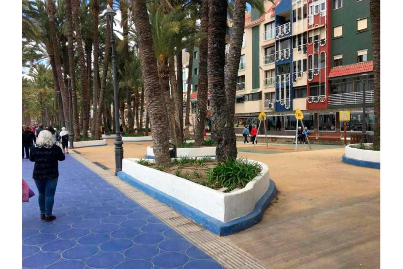 Centralmar Centro Superior Apartaments Бенидорм Екстериор снимка