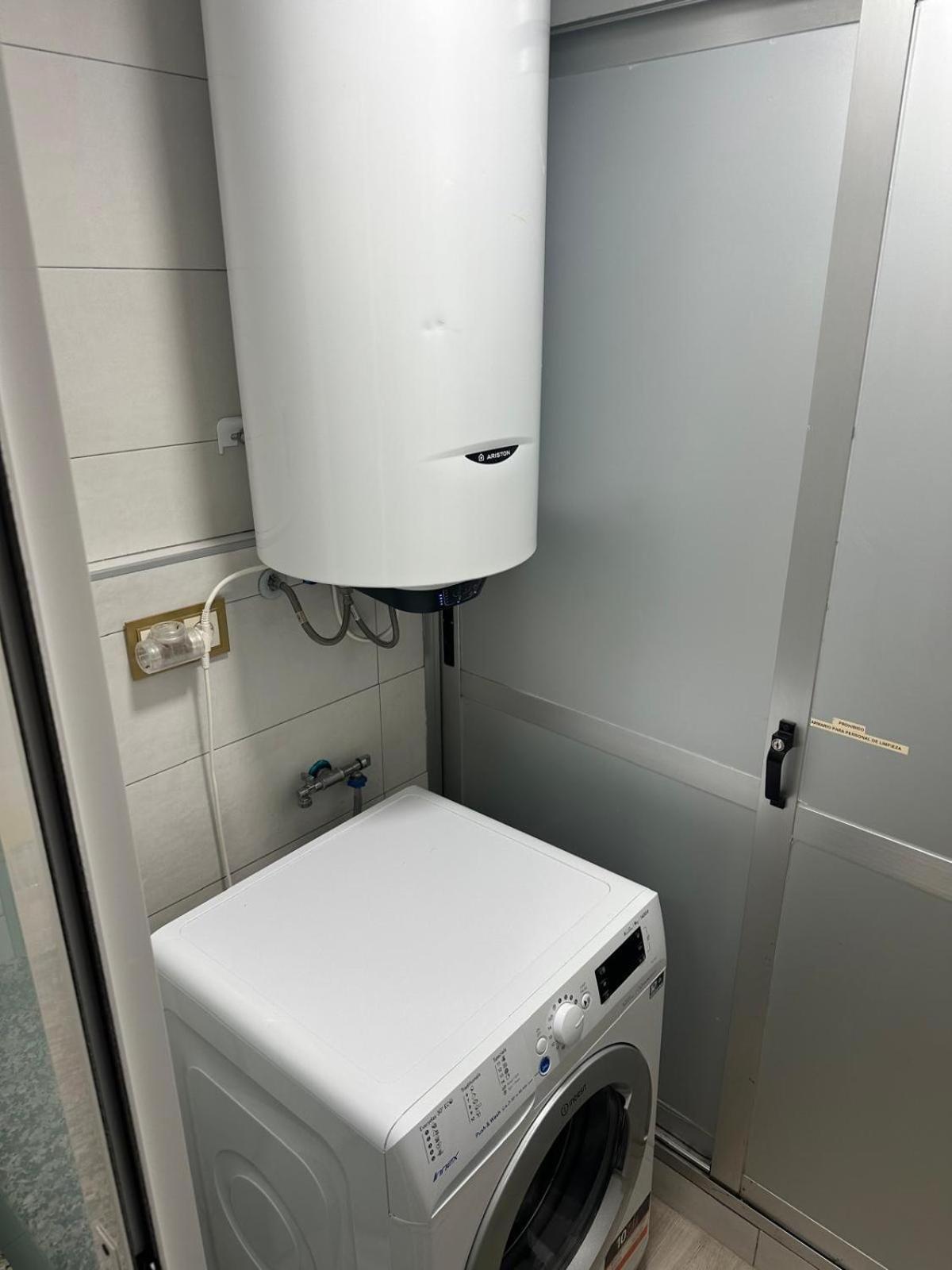 Centralmar Centro Superior Apartaments Бенидорм Екстериор снимка